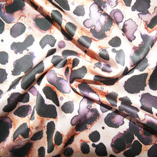 Load image into Gallery viewer, Leopard Print Scarf
